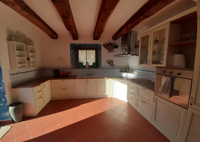 Harem Bed and Breakfast 3*